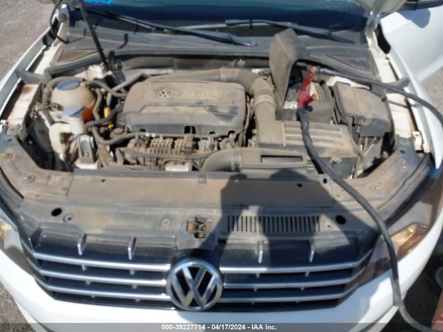 1VWBS7A37FC095326 Volkswagen Passat 1.8t Sport