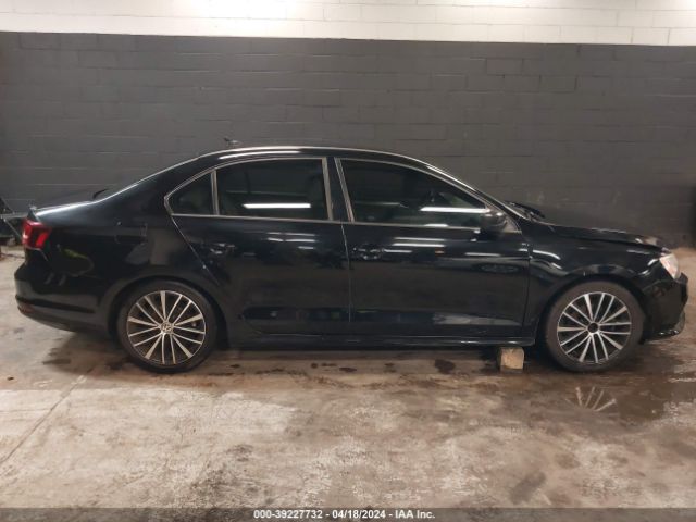3VWD17AJ6GM253567 Volkswagen Jetta 1.8t Sport