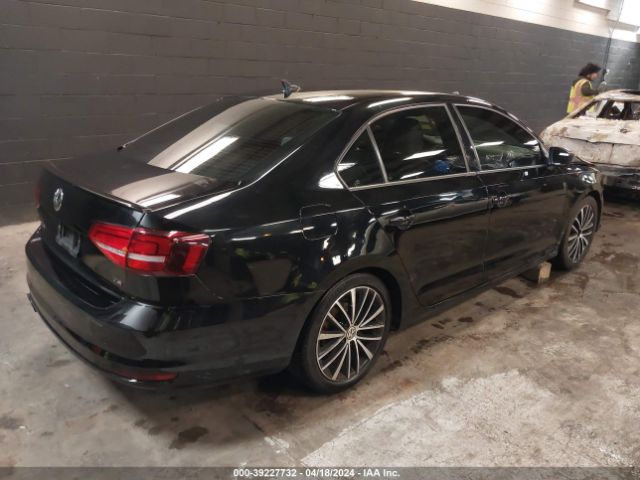 3VWD17AJ6GM253567 Volkswagen Jetta 1.8t Sport