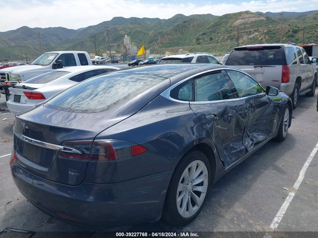Tesla Model S 100d/75d/p100d 2018 5YJSA1E20JF297702 Image 4