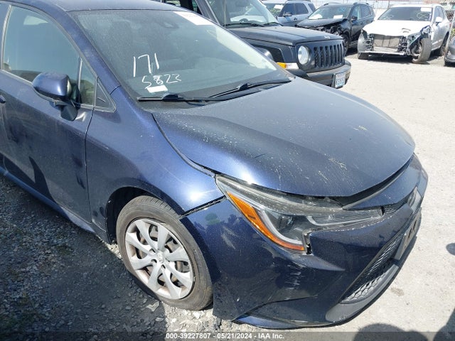 Toyota COROLLA LE 2020 JTDEPRAEXLJ047017 Image 1
