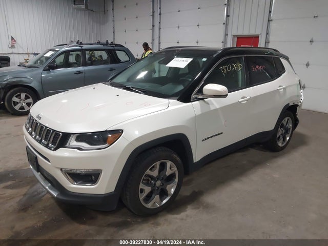 3C4NJDCBXHT688305 Jeep New Compass Limited 4x4