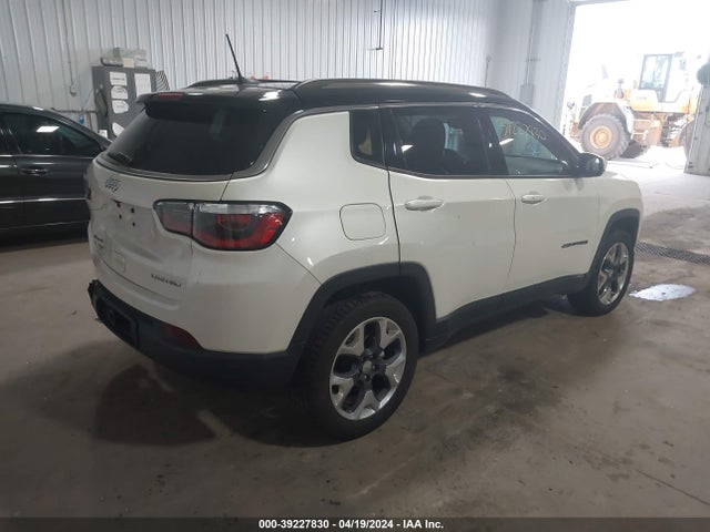 3C4NJDCBXHT688305 Jeep New Compass Limited 4x4