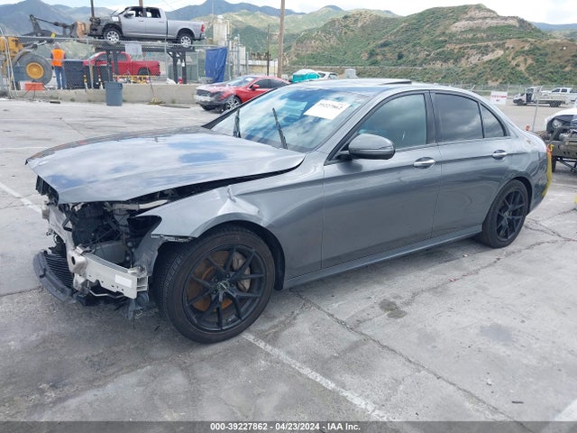 Mercedes-Benz E 300 2017 WDDZF4JB8HA160054 Image 2