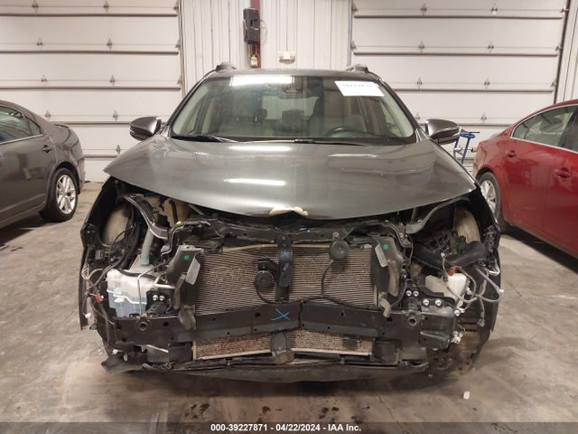 Toyota Rav4 Xle 2018 JTMRFREV1JD257743 Image 13