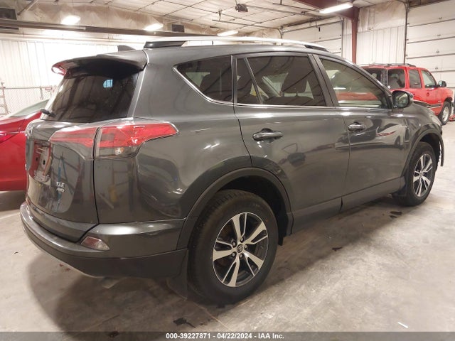 Toyota Rav4 Xle 2018 JTMRFREV1JD257743 Image 4
