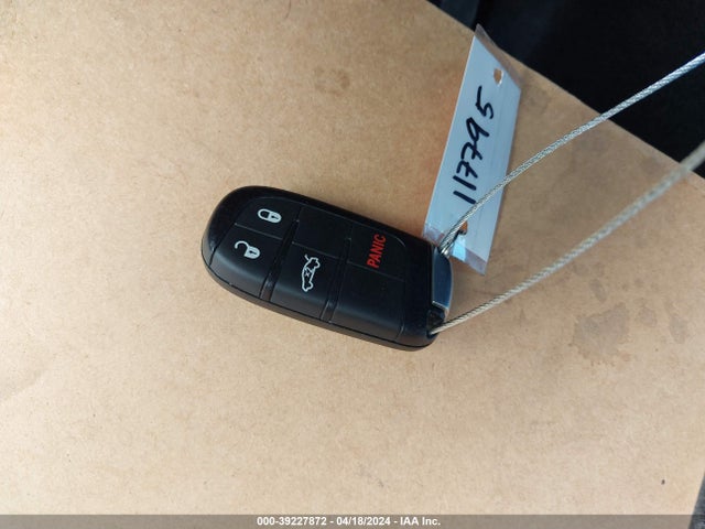 Dodge Challenger Sxt 2019 2C3CDZAGXKH570740 Image 11
