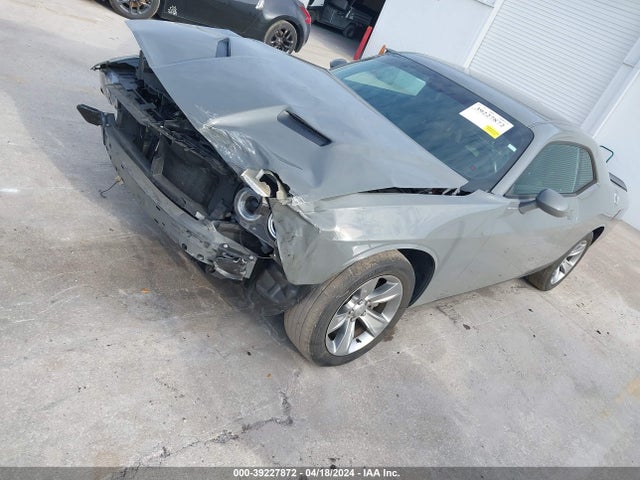 Dodge Challenger Sxt 2019 2C3CDZAGXKH570740 Image 2