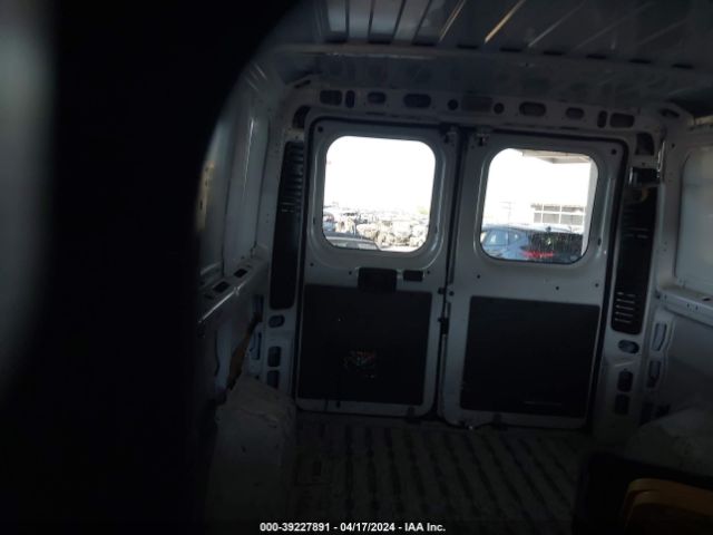 3C6TRVAG0KE526089 RAM Promaster 1500 Low Roof 136 Wb