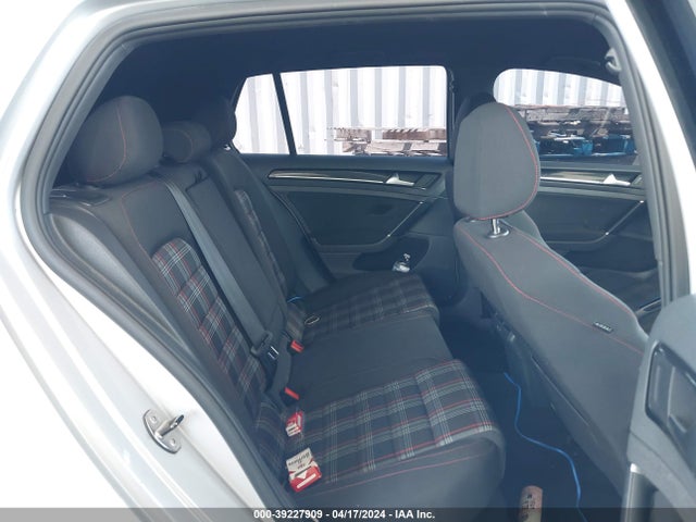 3VW5T7AU5FM004684 Volkswagen Golf Gti 2.0t S 4-door