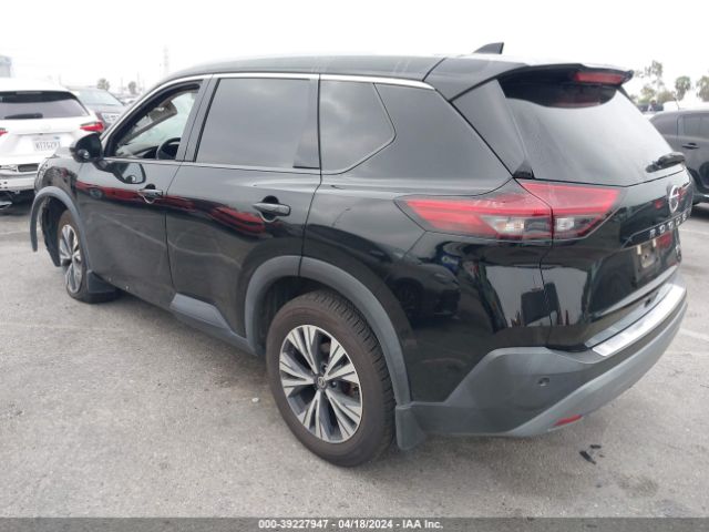 5N1AT3BA2MC683208 Nissan Rogue Sv Fwd