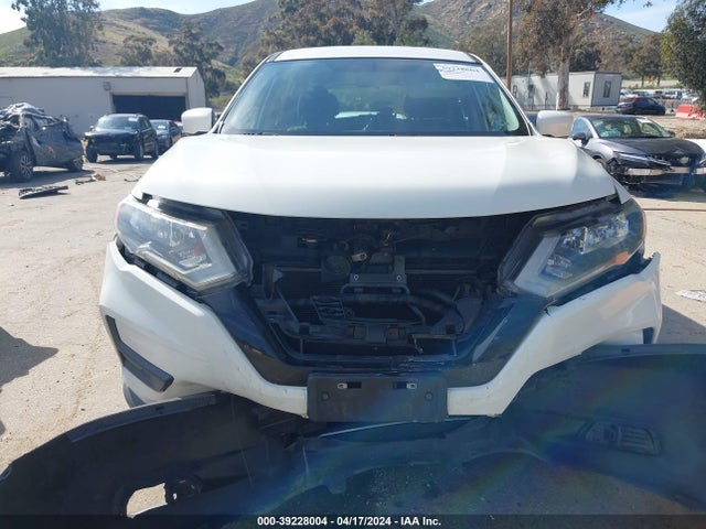 Nissan ROGUE S 2017 5N1AT2MT4HC843779 Image 12