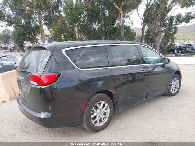 Chrysler Pacifica Touring 2017 2C4RC1DG5HR840515 Image 4