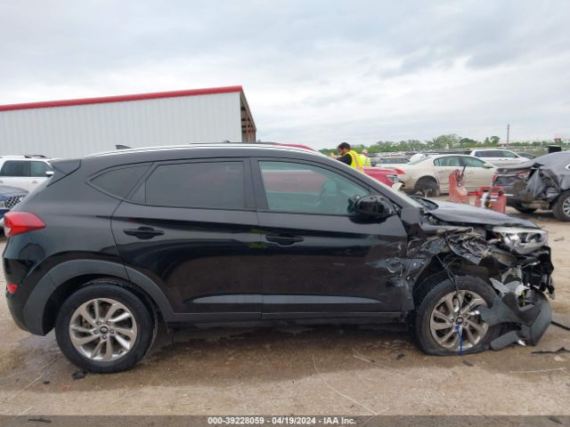 KM8J33A45JU656148 Hyundai TUCSON SEL