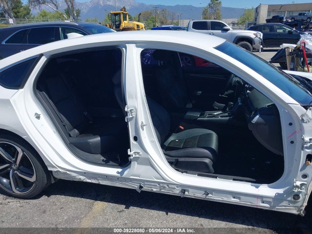 Honda Accord Sport 2018 1HGCV1F32JA222977 Image 14