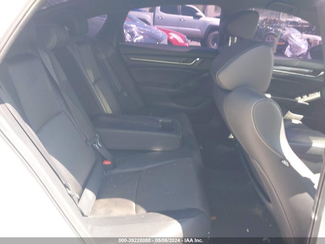 Honda Accord Sport 2018 1HGCV1F32JA222977 Image 8