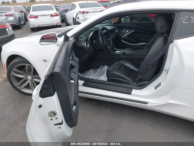Chevrolet Camaro 2lt 2016 1G1FD1RS8G0162177 Image 5