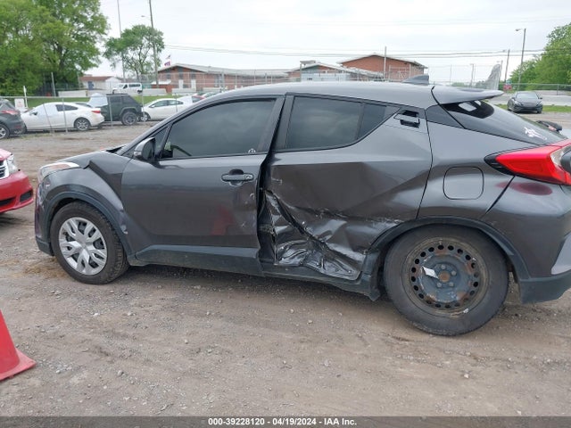 Toyota C-HR LE 2019 JTNKHMBX5K1026508 Image 14