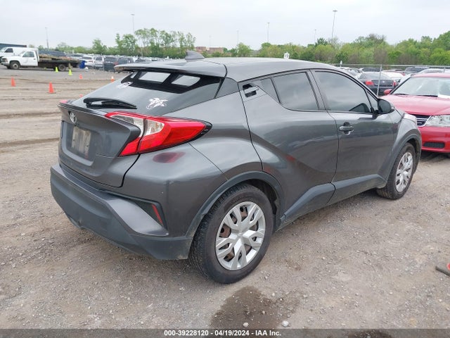 Toyota C-HR LE 2019 JTNKHMBX5K1026508 Image 4