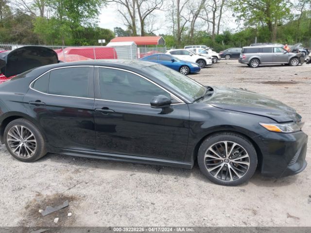 4T1G11AK6LU877120 Toyota CAMRY SE