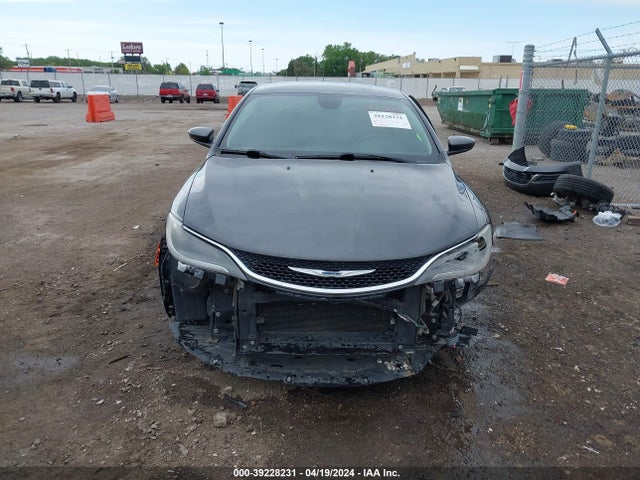 Chrysler 200 Limited 2015 1C3CCCAB2FN616319 Image 13