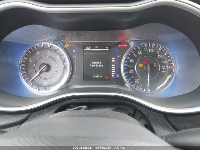 Chrysler 200 Limited 2015 1C3CCCAB2FN616319 Image 7
