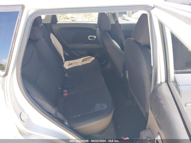 KIA Soul 2017 KNDJN2A23H7488218 Image 8