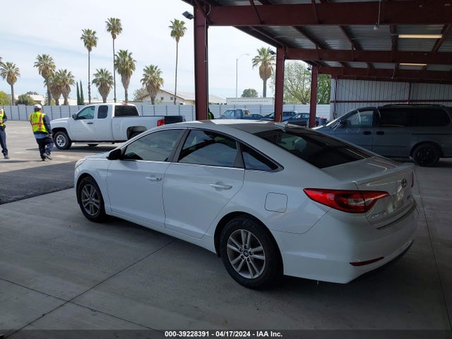 Hyundai SONATA SE 2017 5NPE24AF2HH438088 Image 3