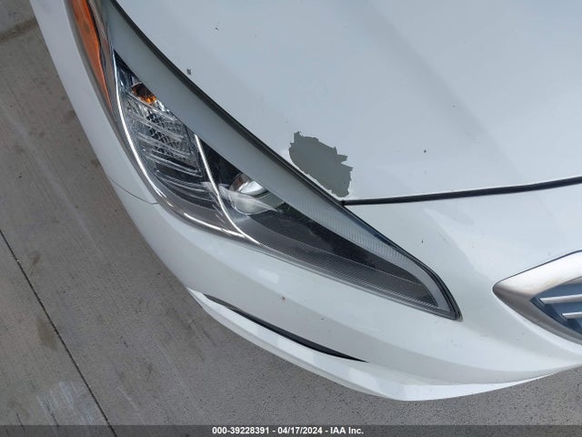 Hyundai SONATA SE 2017 5NPE24AF2HH438088 Image 6