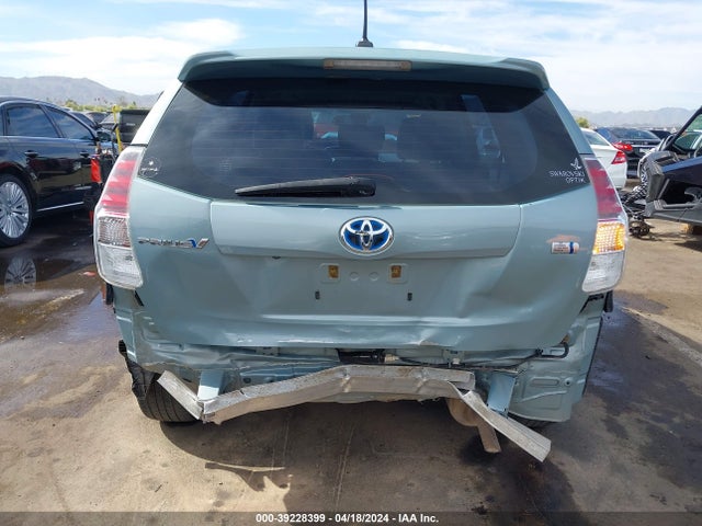 Toyota Prius V Five 2016 JTDZN3EU5GJ042979 Image 16
