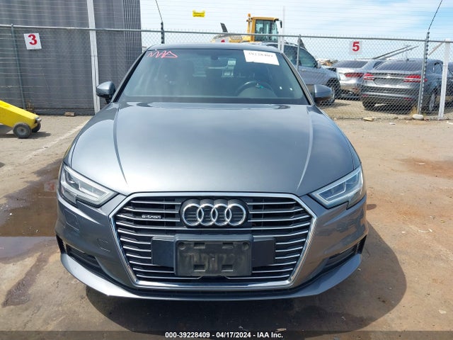 WAUTPBFF2HA041975 Audi A3 E-tron 1.4t Premium