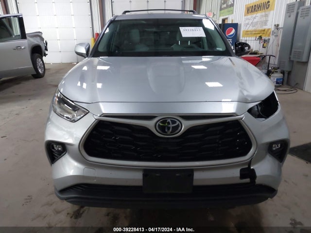 Toyota Highlander Le 2022 5TDBZRBH5NS587094 Image 12