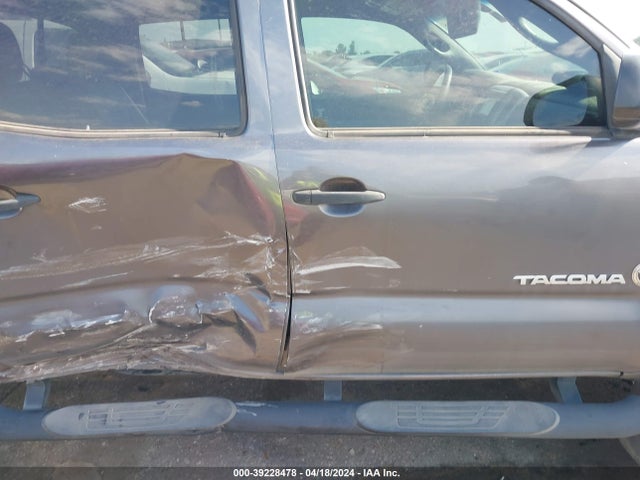 Toyota Tacoma Base V6 2015 5TFLU4ENXFX134575 Image 13