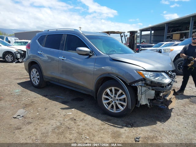 2018 KNMAT2MT0JP553817 main image