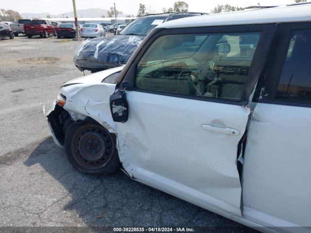 JTLZE4FE6EJ065055 Scion XB