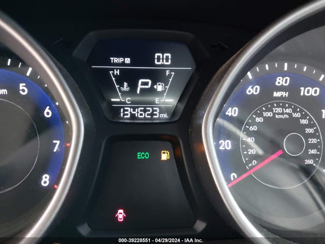 Hyundai ELANTRA SE 2015 5NPDH4AE6FH568583 Image 7