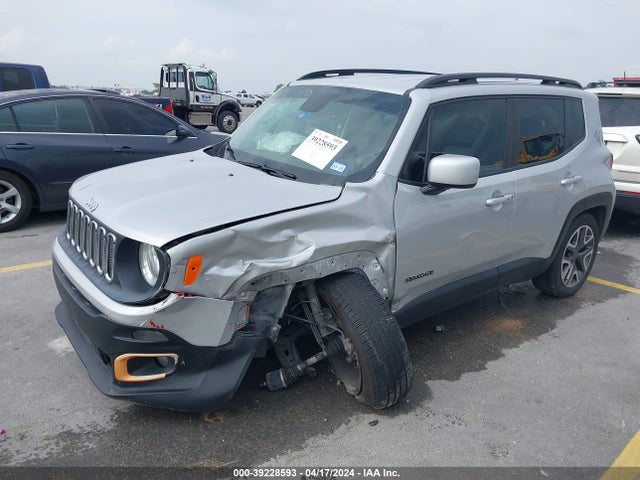 Jeep Renegade Latitude 2015 ZACCJABT0FPB69374 Image 2