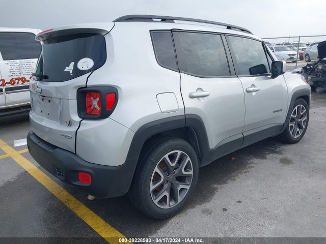 Jeep Renegade Latitude 2015 ZACCJABT0FPB69374 Image 4