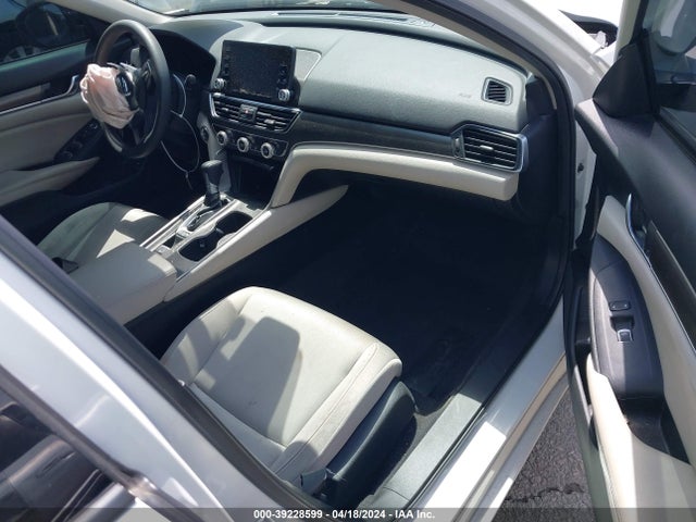 Honda ACCORD LX 2019 1HGCV1F10KA045541 Image 5