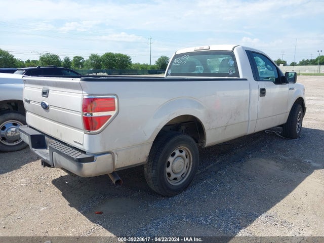 Ford F-150 Xl 2014 1FTNF1CF2EKD16621 Image 4