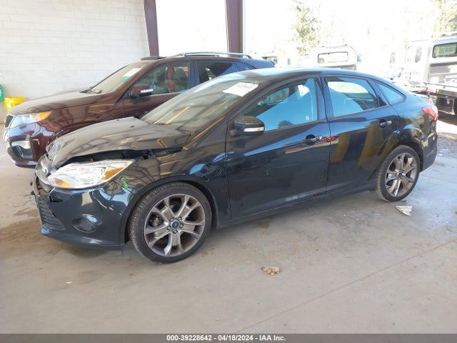 Ford FOCUS SE 2014 1FADP3F23EL112150 Image 2