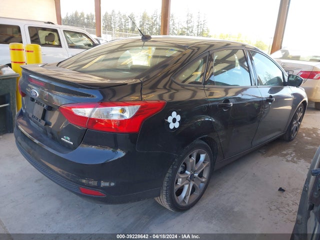 Ford FOCUS SE 2014 1FADP3F23EL112150 Image 4