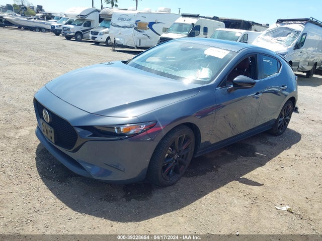 Mazda Mazda3 Carbon Edition 2022 JM1BPALL4N1505900 Image 2
