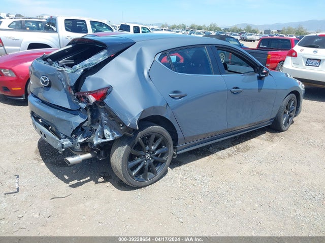 Mazda Mazda3 Carbon Edition 2022 JM1BPALL4N1505900 Image 4