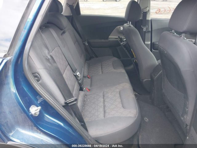 KNDCB3LC9J5124027 KIA NIRO LX