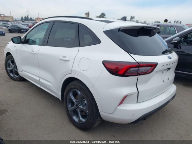 1FMCU0MN6PUA52111 Ford Escape St-line