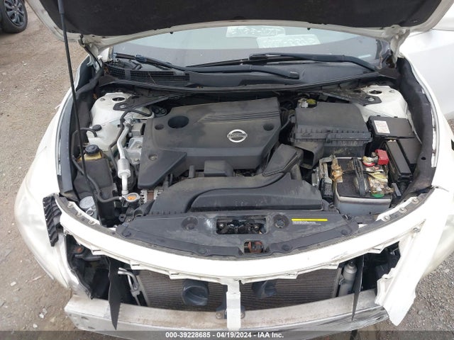 Nissan Altima 2.5 S 2014 1N4AL3AP7EC414087 Image 10