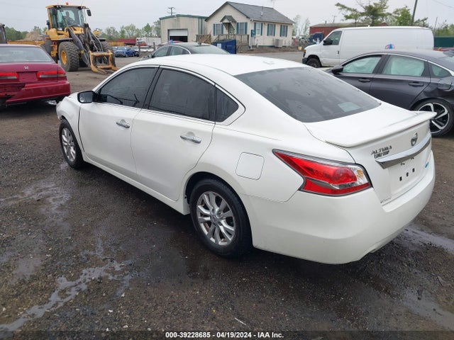 Nissan Altima 2.5 S 2014 1N4AL3AP7EC414087 Image 3