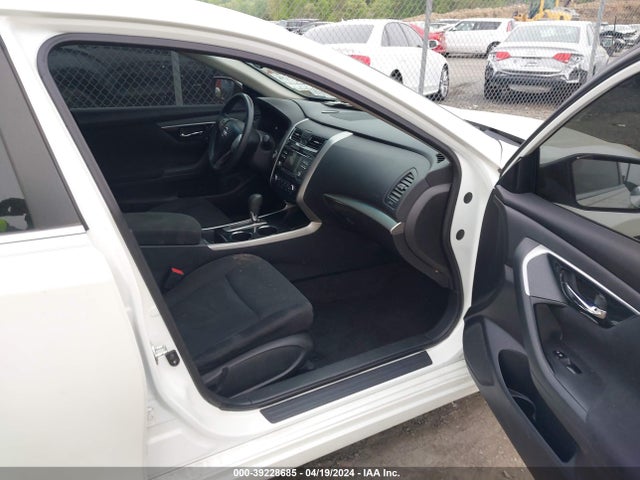 Nissan Altima 2.5 S 2014 1N4AL3AP7EC414087 Image 5