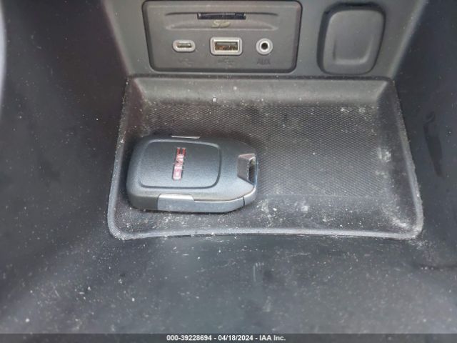 3GKALPEV8ML389931 GMC Terrain Fwd Slt